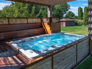 Del-Grande-Swim-Spa-54-Cedar-Brae-6
